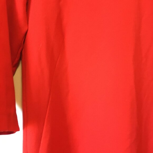 Poppy Red 3/4 Sleeve Shift Dress - Picture 4 of 13